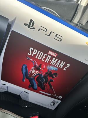 Console PlayStation 5 Standard + Marvel's Spider-Man 2 - NEUVE Sous Blister
