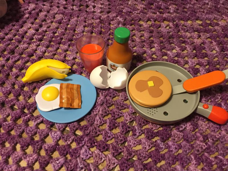 little tikes shop and learn breakfast