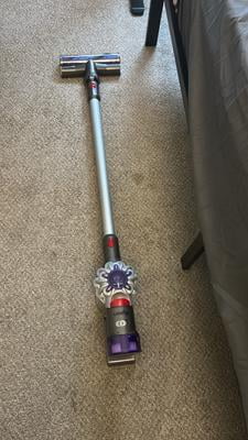 Restored Premium Dyson V7 Advanced Origin Cordless Vacuum | Silver