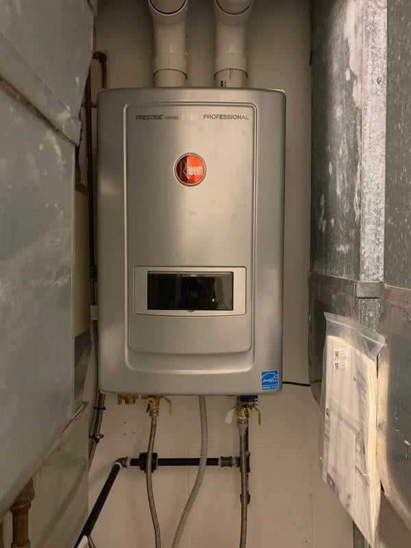 Rheem Rtgh-Rh11dvln Prestige 11 GPM 199000 BTU 120 Volt Natural Gas Whole  House Tankless - Walmart.com