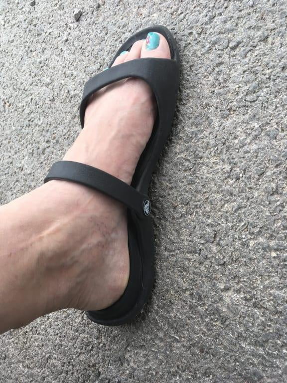 Medicinsk malpractice molester farvning Women's Crocs Cleo Sandal Black/Black 6 M - Walmart.com