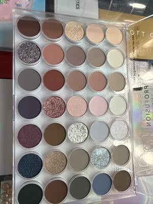 コスメ Profusion Cosmetics Pro Aritistry 35 Shade Eyeshadow Palette