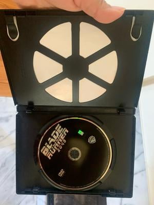Blade Runner 2049 [DVD] - Walmart.com