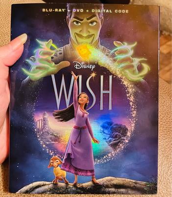 Wish (Blu-ray + DVD + Digital Code) Disney Family - Walmart.com
