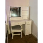 Image 3 of customer photos