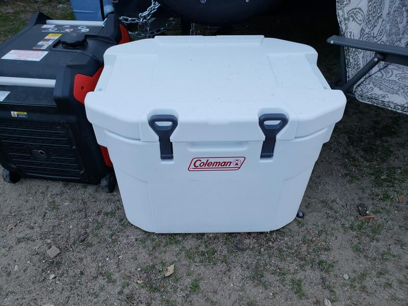Coleman® 55-Quart Heavy-Duty Super Cooler - Walmart.com
