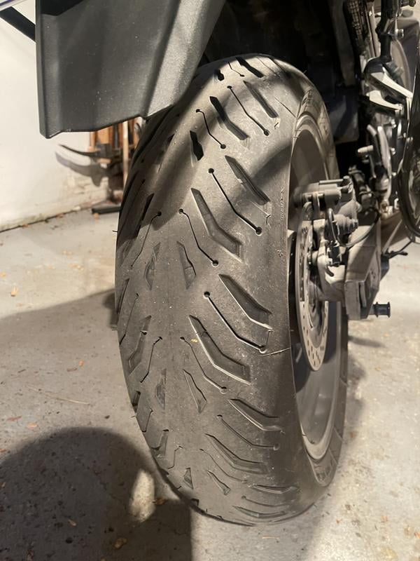 Michelin Road 6 GT Rear Tire 180/55/ZR17 (51006) - Enhanced Wet