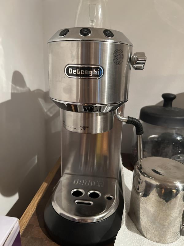 De'Longhi EC885M Dedica Arte Pump Espresso Machine, in stainless