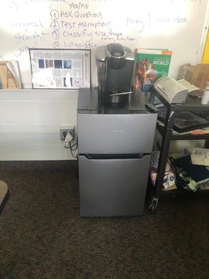 Hisense 3.2 Cu Ft Two Door Mini Fridge With Freezer, Red - Walmart.com