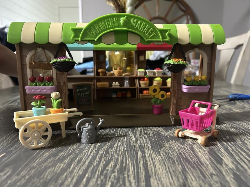 Li'l Woodzeez Hoppin' Farmers Market Playset, 68pc, Doll