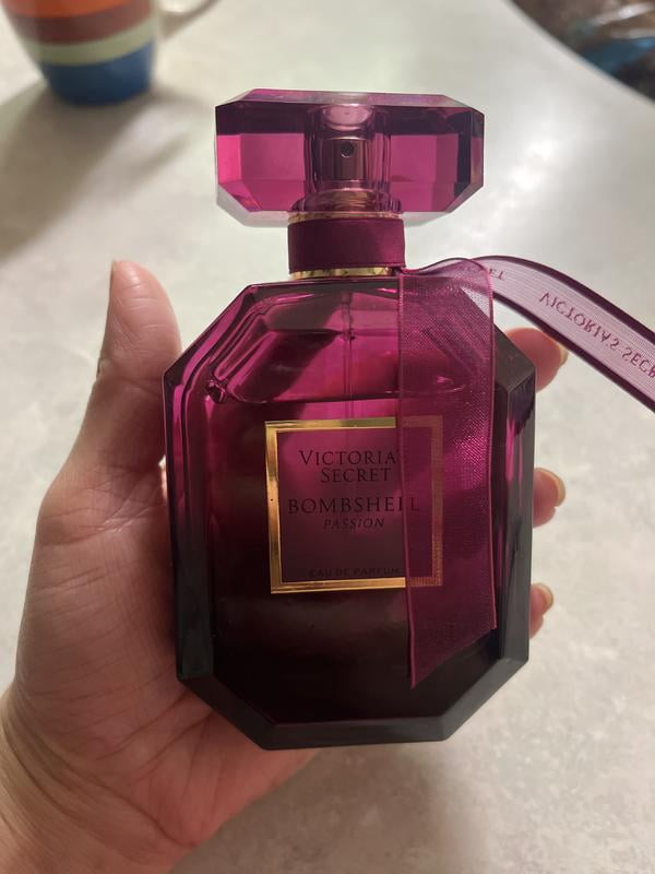 Bombshell Passion by Victoria's Secret Eau De Parfum Spray 3.4 oz
