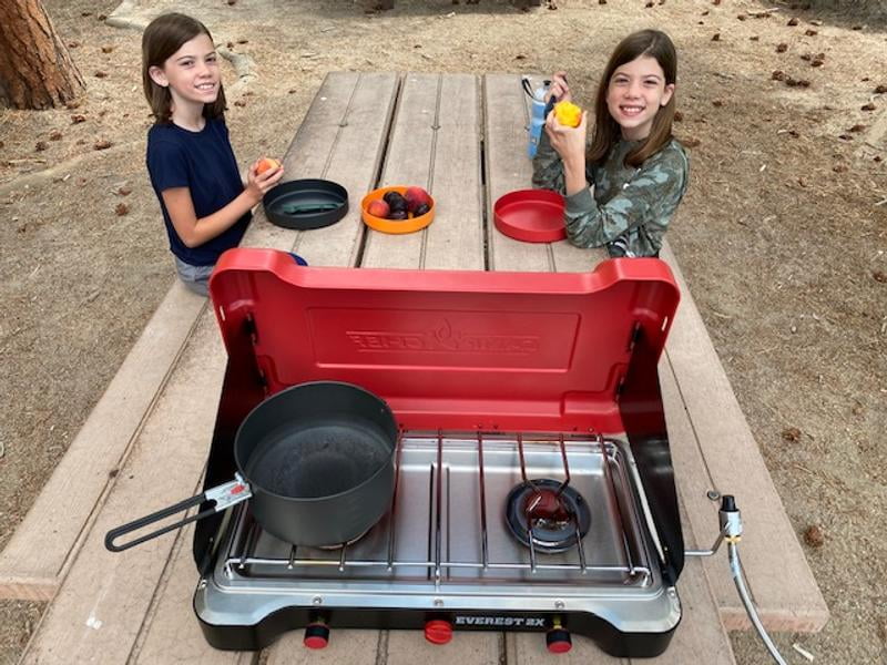 Camp Chef Outdoor Gas Everest 2 Burner Cooking System