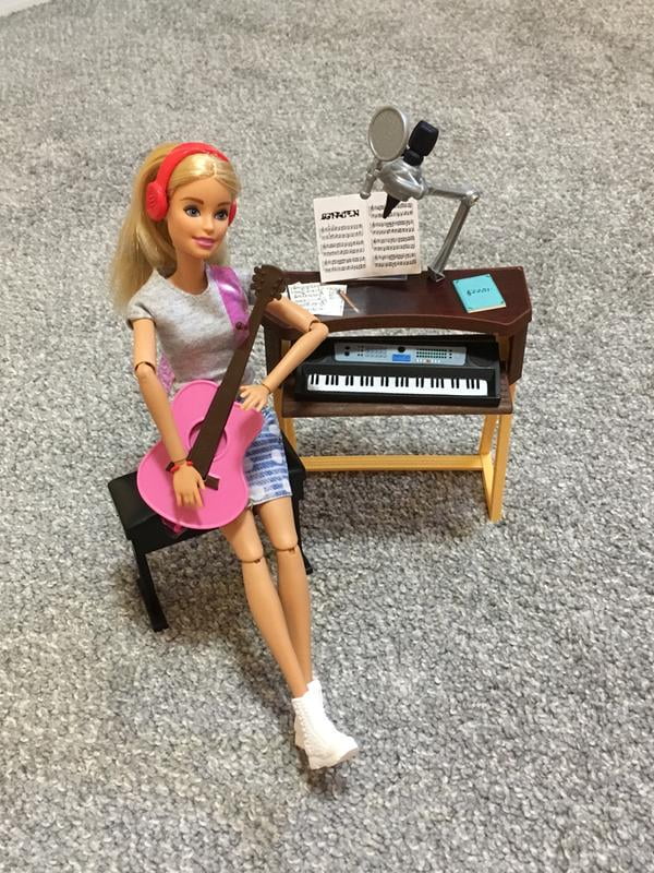 barbie musician doll and playset
