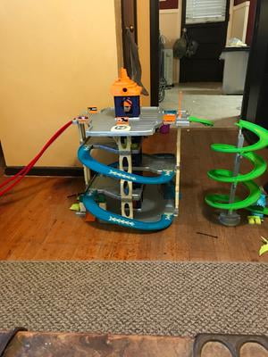 hot wheels ultimate dino city garage