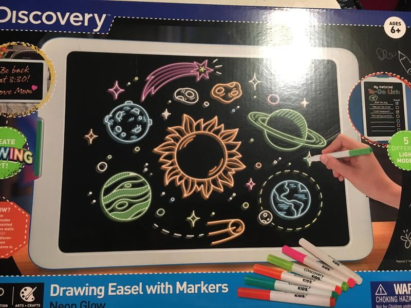  Discovery Neon Glow Drawing Easel [2023  Exclusive] 6  Color Markers & 3 Tracing Stencils, Built-in Kickstand/Wall Mount, 5 Light  Modes, Easy Clean/Washable, Portable Travel Activity Tablet : Toys & Games