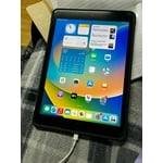Restored Apple iPad (10.2in, WiFi, 32GB) Space Gray (7th Gen, 2019) (Refurbished)