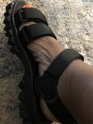 YELLO GILL PLATFORM SANDALS ブラック 本日限定価格！YELLO GILL PLATFORM SANDALS ブラック