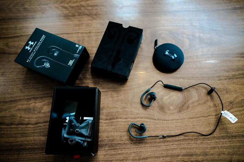 jbl under armour sport wireless pivot review