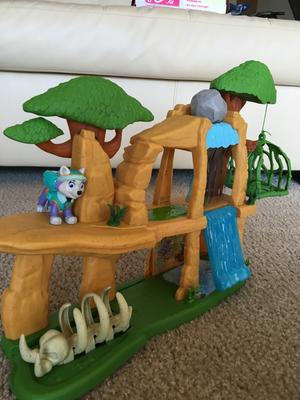 disney lion guard battle for the pride lands playset