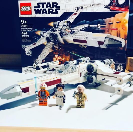 LEGO Star Wars Luke Skywalker's X-Wing Fighter 75301