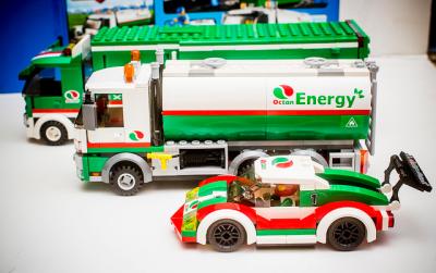 lego city tanker truck 60016
