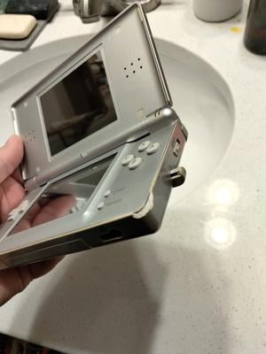 Nintendo DS Lite Metallic Silver - Walmart.ca