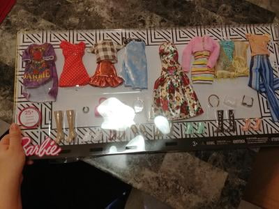 barbie fashions 8 outfit multipack
