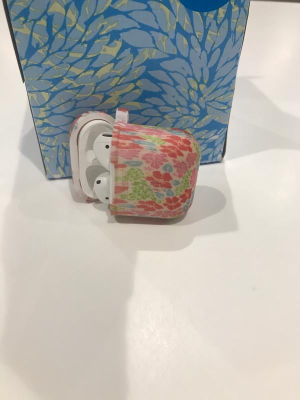 Apple AirPods with Wireless Charging Case (MRXJ2AM/A), Open Box 