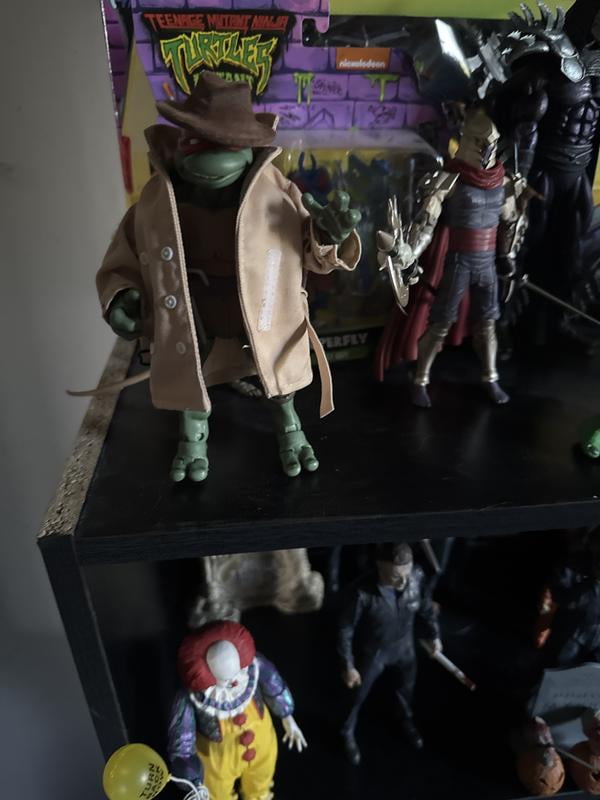Playmates} Ninja Elite Series - Raph In Disguise | TMNT: A Collection Playmates} Ninja Elite Series - Raph In Disguise | TMNT: A Collection