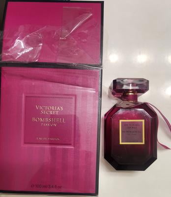 Victoria's Secret Bombshell Passion Eau de Parfum, Notes of