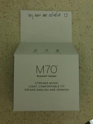 【★☆新品未開封★☆】PLANTRONICS　M70 Plantronics M70 Mobile Bluetooth Headset: Computer Accessories