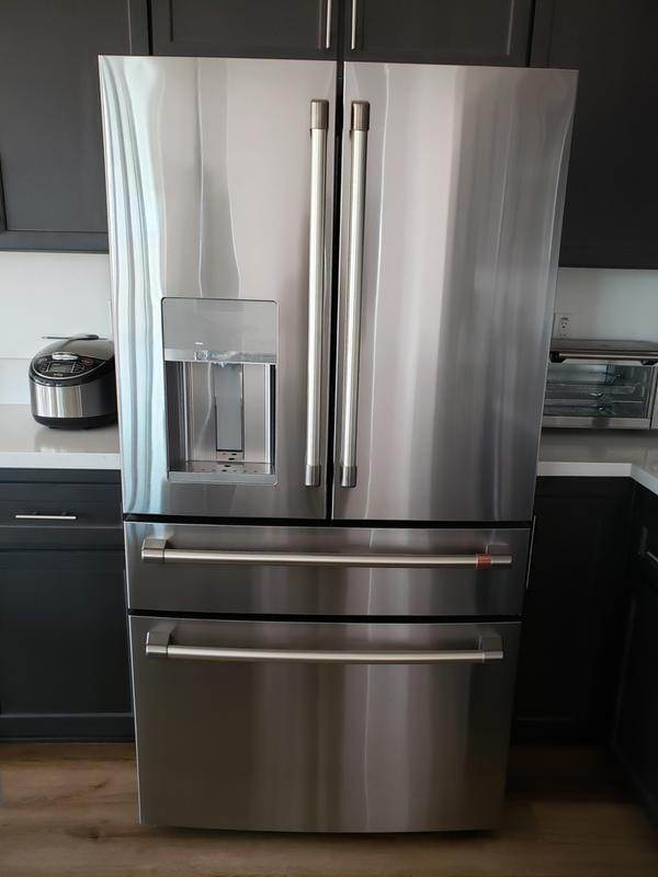 Cafe Energy Star 27 8 Cu Ft Smart 4 Door French Door Refrigerator Cve28dp2ns1 Walmart Com Walmart Com