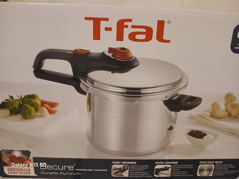 Customer reviews for T-fal Clipso Stainless Steel 6.3 Qt