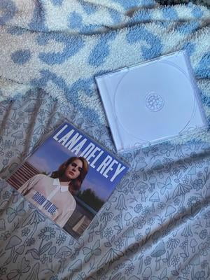 Lana Del Rey Album - Born to Die: Performance & Music CD by