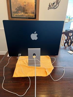 Restored 2021 Apple iMac (24-inch, Apple M1 chip with 8‑core CPU