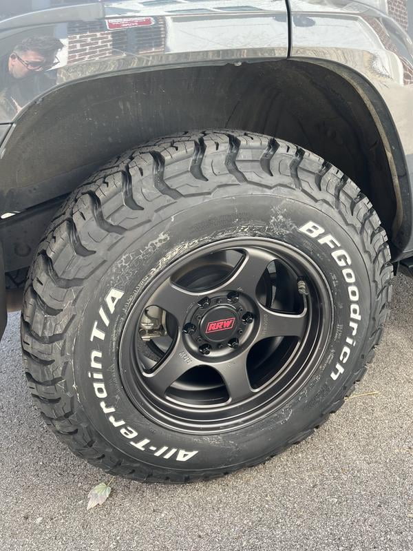 Free Shipping! BF Goodrich All-Terrain T/A KO3 LT265/70R18