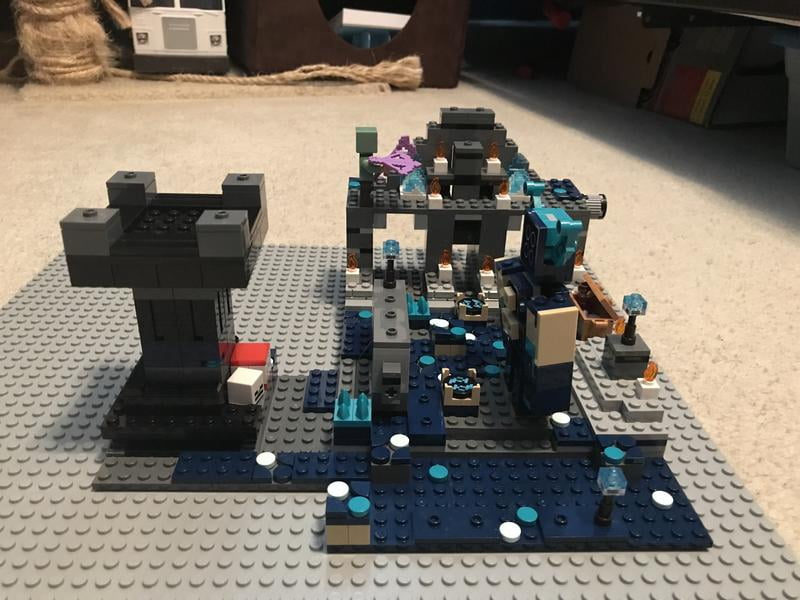 LEGO, Minecraft The Deep Dark Battle, 21246, 584 Pieces - Walmart.com