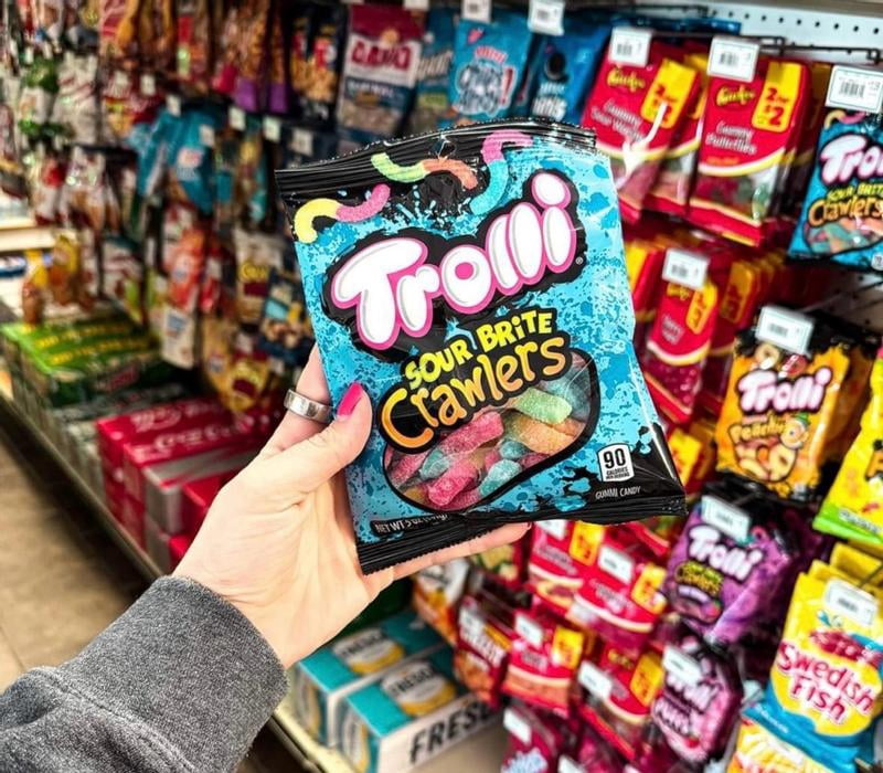 Trolli, Laffy Taffy, Nerds & SweeTARTs Assorted Candy Box, 31.6 oz