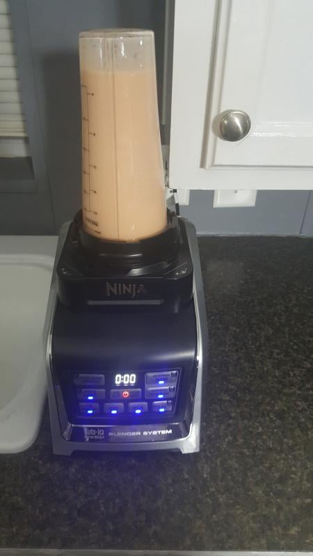 Ninja ® Auto-iQ® Kitchen System, Blender, and Food Processor 1200 Watts,  BL910 