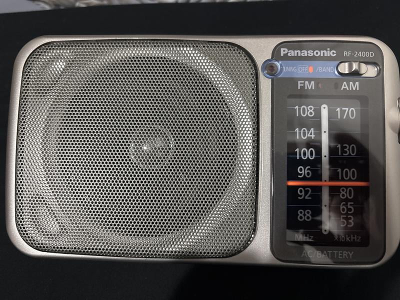 Customer reviews for Panasonic RF-2400 AM/FM AC/DC Portable Radio