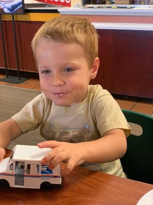 big mail truck toy