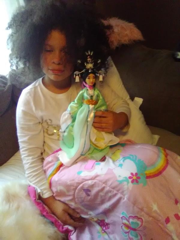 Mattel Netflix's Over The Moon, Chang'e Singing Goddess Doll 13 Inch With Removable Dress And Shoes, Great Gift For Kids Ages 5Y , Multicolor, 13 Inches