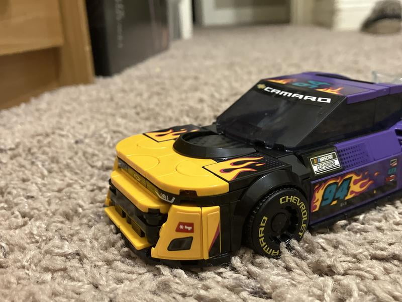 LEGO Speed Champions NASCAR Next Gen Chevrolet Camaro ZL1