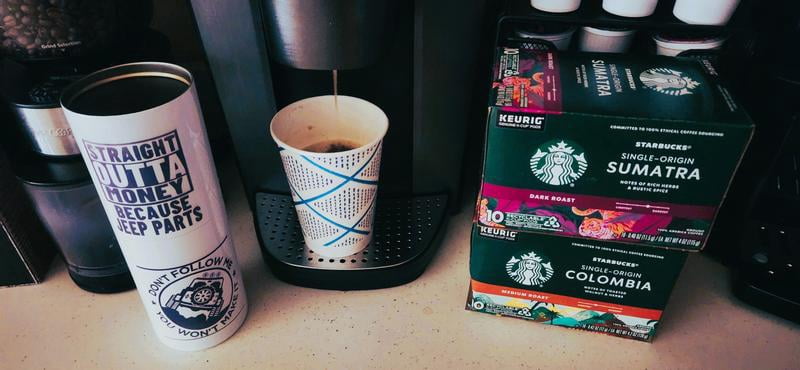 Starbucks K-Cups Colombia Medium Roast Coffee for Keurig Brewers, 10 CT  Pack - Walmart.com