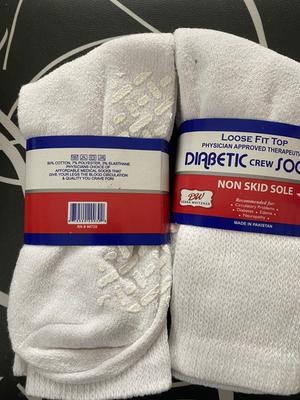 Big and Tall Available 3-Pair Grandeur Hosiery Mens Diabetic Crew Cotton Socks Seamless Toe Non-Binding Loose Top 