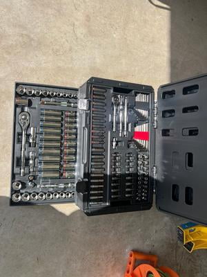 Customer reviews for Hyper Tough 262-Piece Mechanics Tool Set, SAE