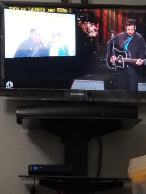 onn 16 inch 2.0 channel soundbar