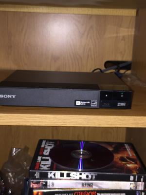 Sony BDP-S3700 Blu-ray Player with Wi-Fi, Full HD Streaming, Dolby