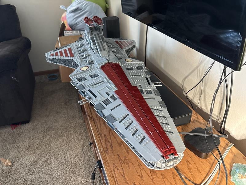 .＊ 秘密のカギ ＊. Venator-Class Republic Attack Cruiser™ 75367 | Star Wars™ | Buy
