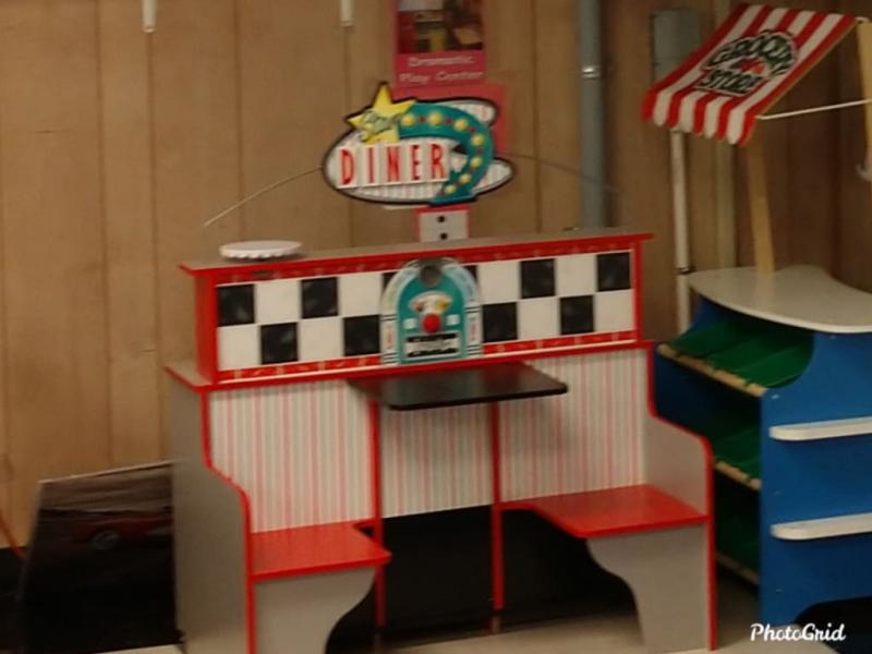 melissa and doug deluxe star diner